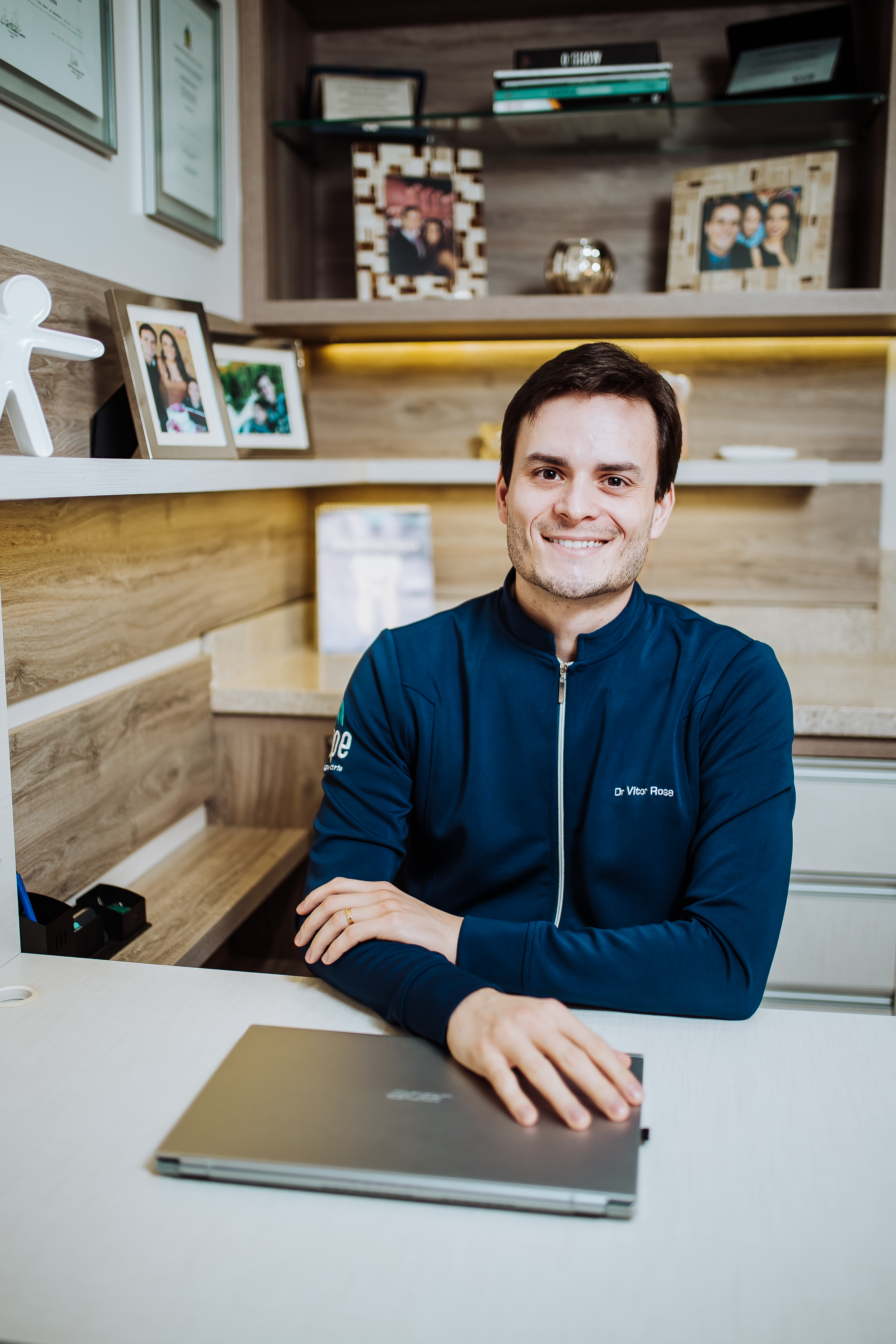 Dr. Vitor Mattos Rosa